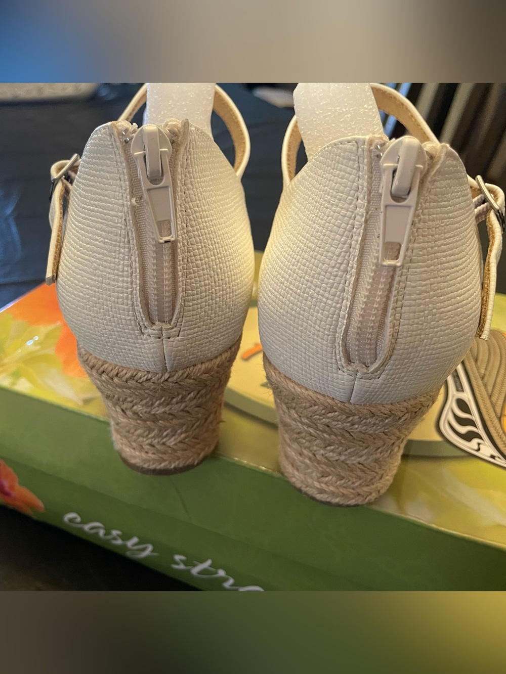 Easy Street White Coast Espadrille Wedge Sandal. Size 10 WW - Picture 6 of 8